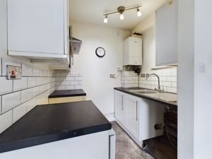 Utility room- click for photo gallery